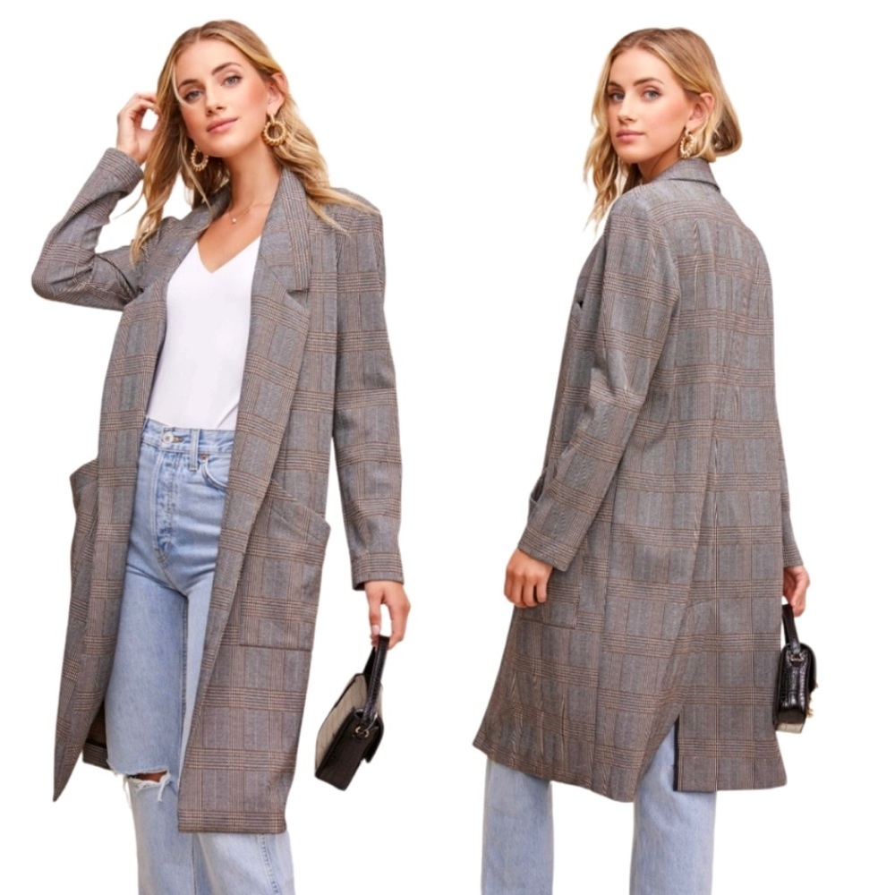 ASTR The Label Oversized Blazer Coat in Black and Brown Micro Plaid: Small